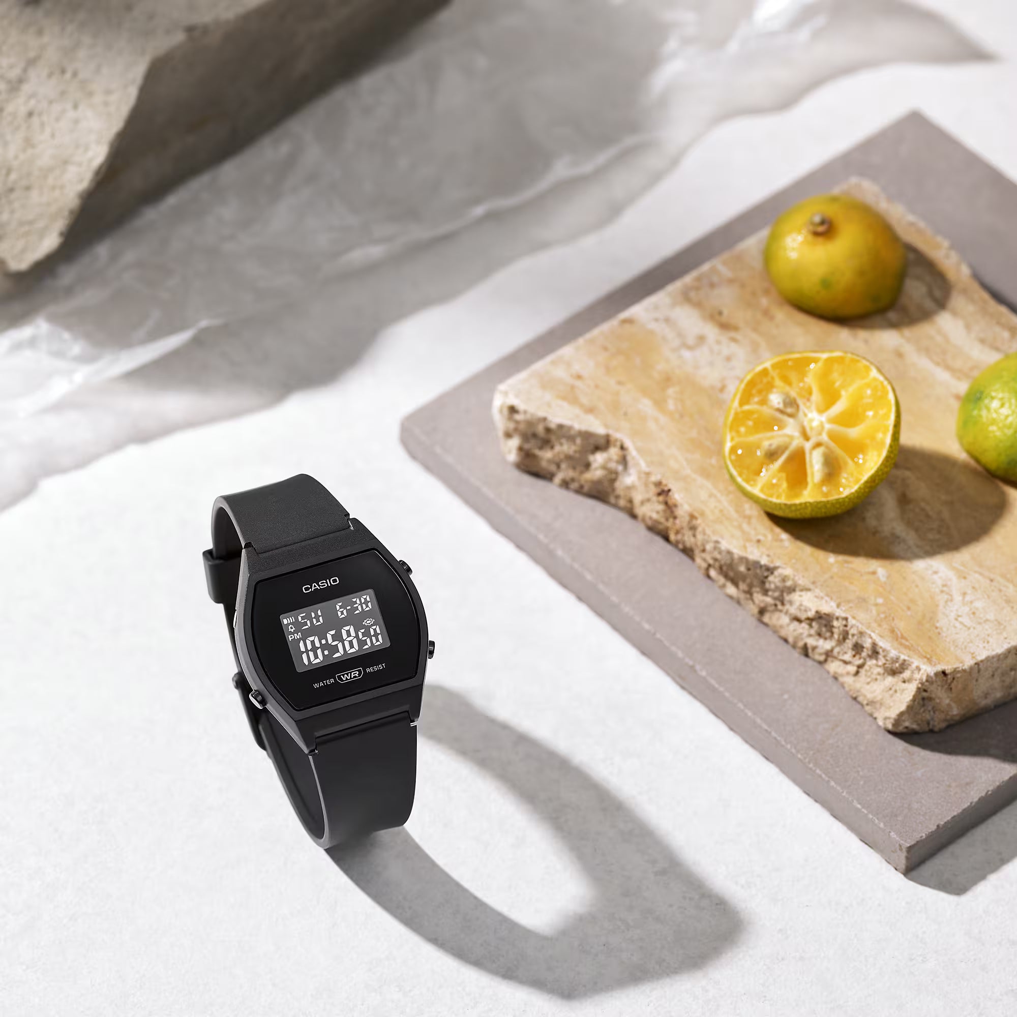 Reloj Casio LW-204-1BCF