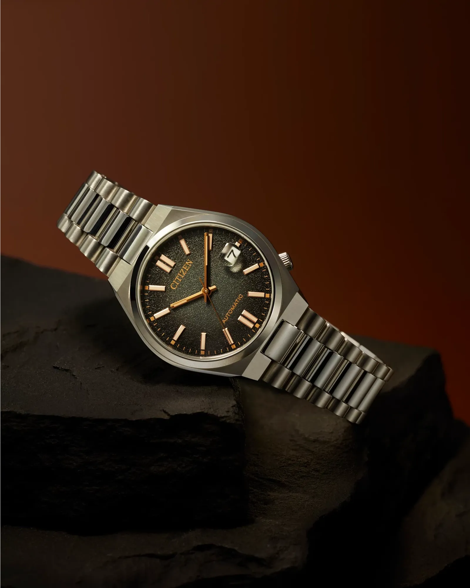 Reloj Citizen automatico NJ0200-50E