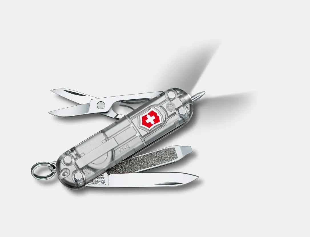 Navaja Victorinox Signature Lite Silver Tech 0.6226.T7