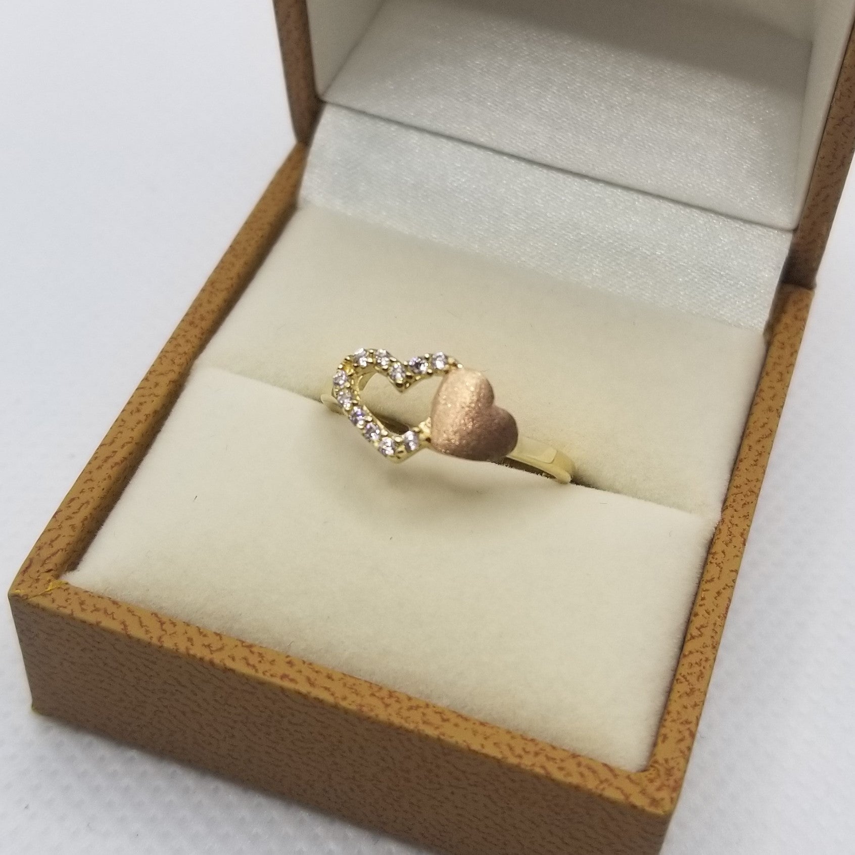 Anillo Dama 10k Corazón con circonias