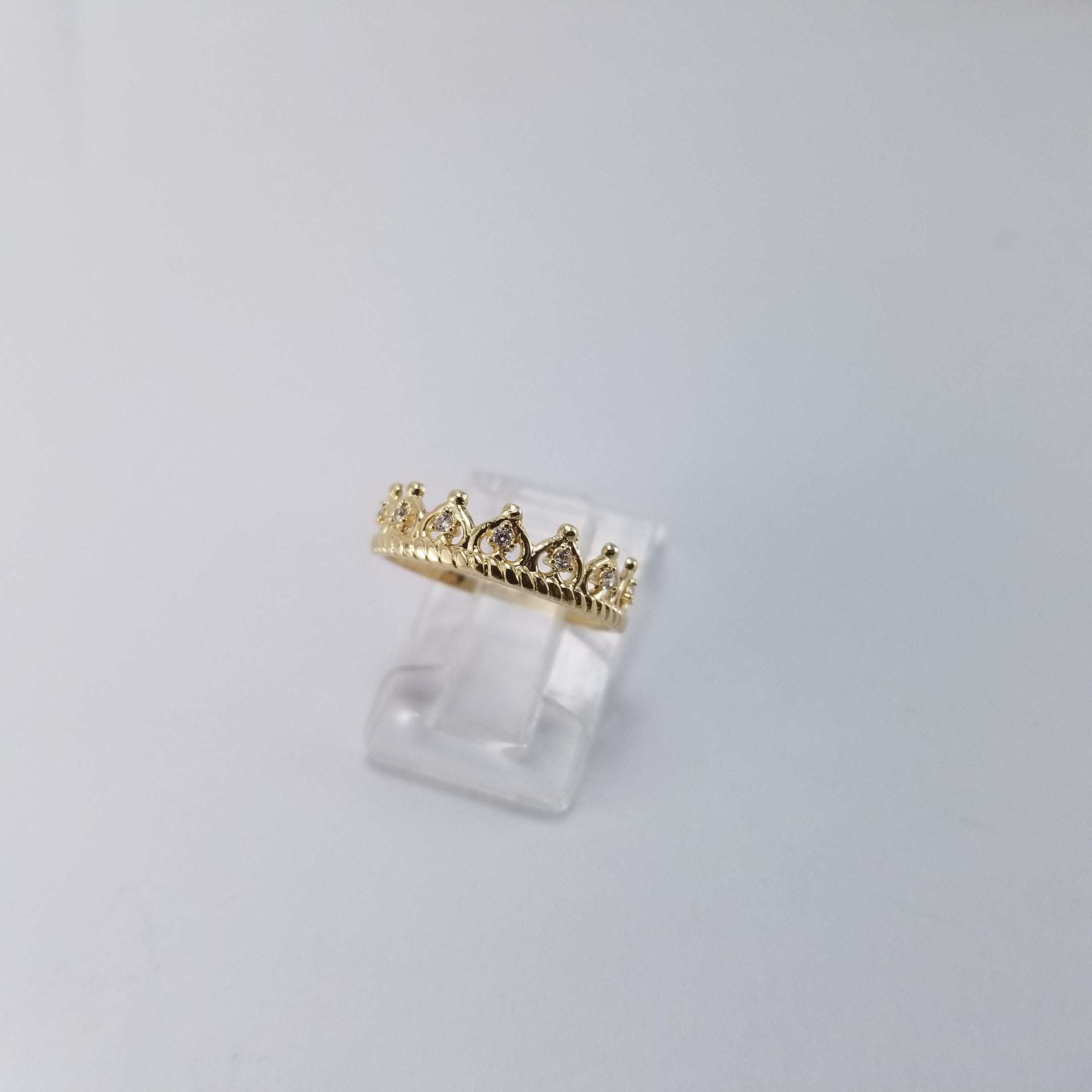 Anillo Corona 10k con circonias