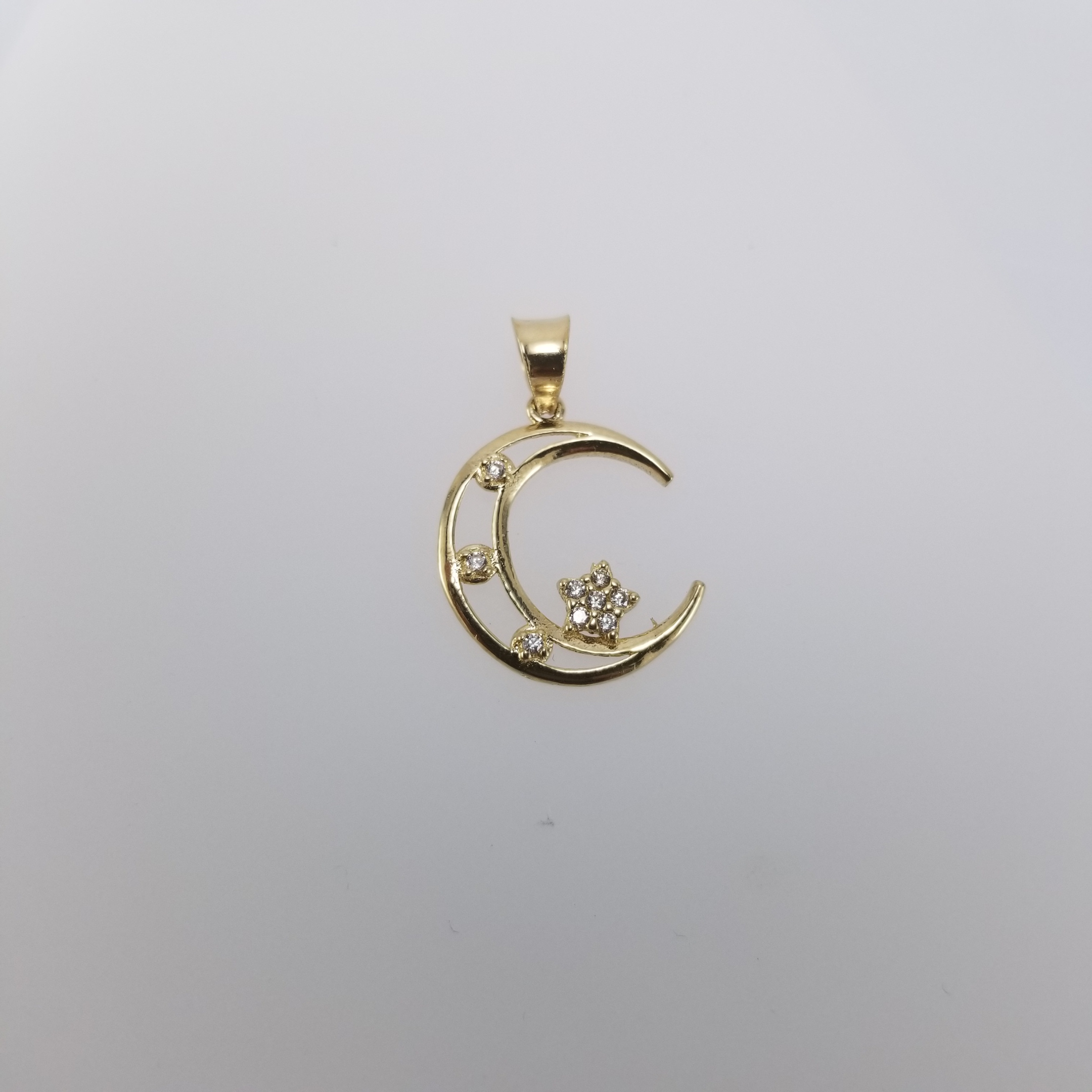 Dije 10k Luna con estrellas