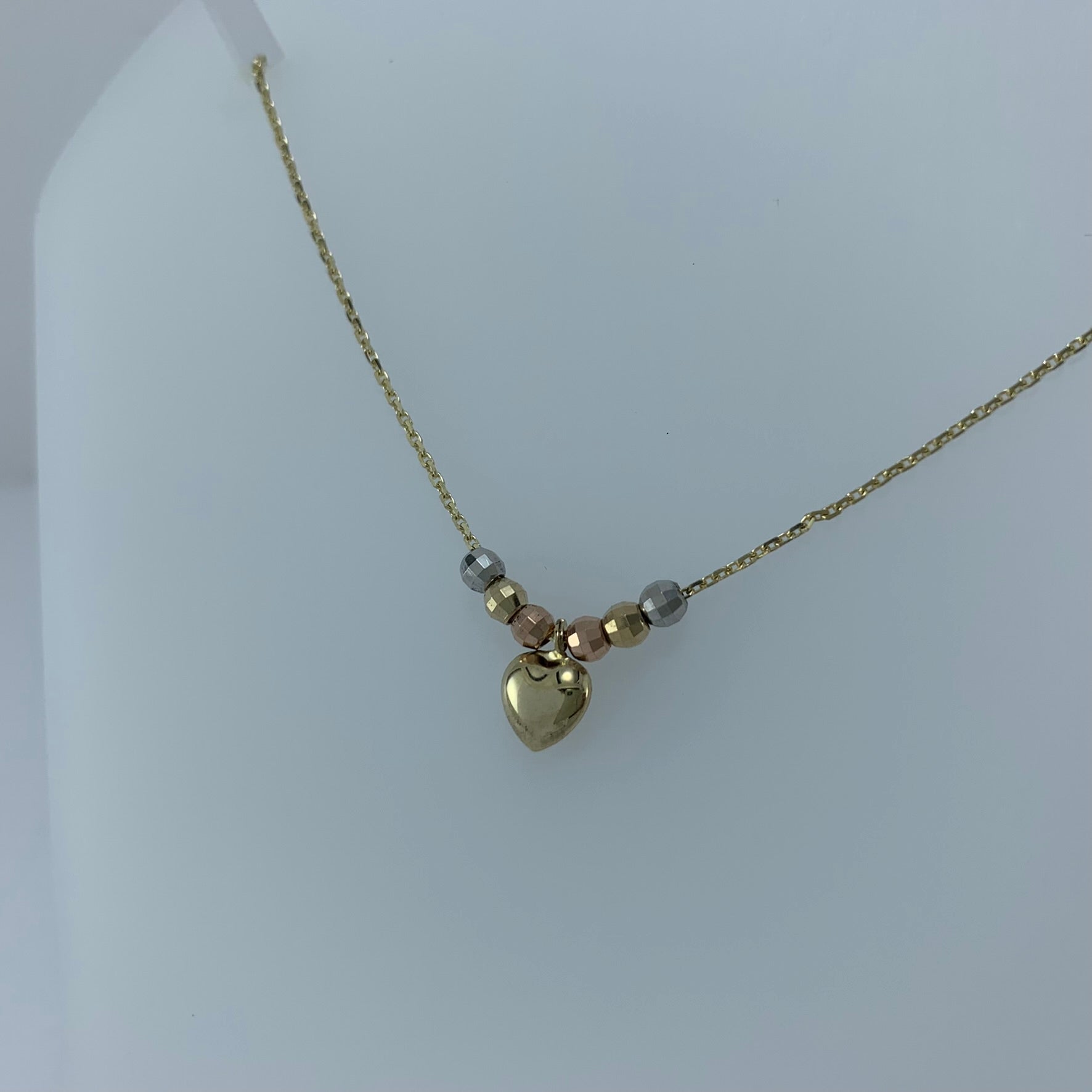 Gargantilla 10k corazon globo con bolitas florentinas