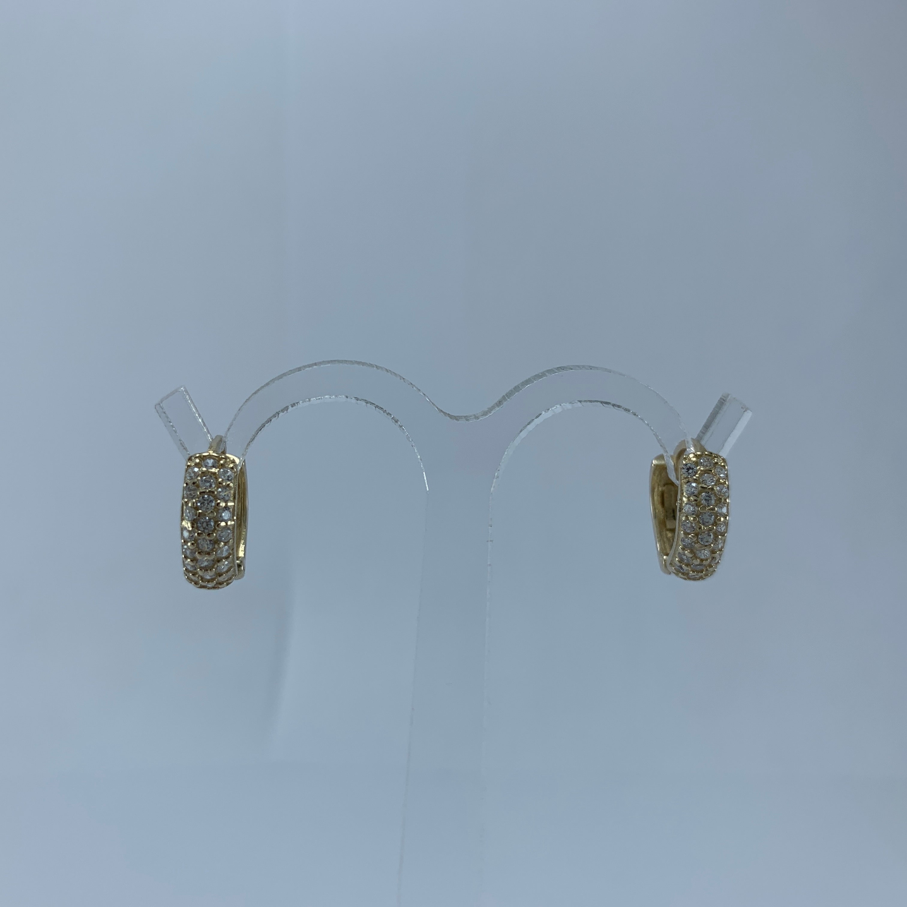 Arracada Huggie 3filas circonias 12x5mm