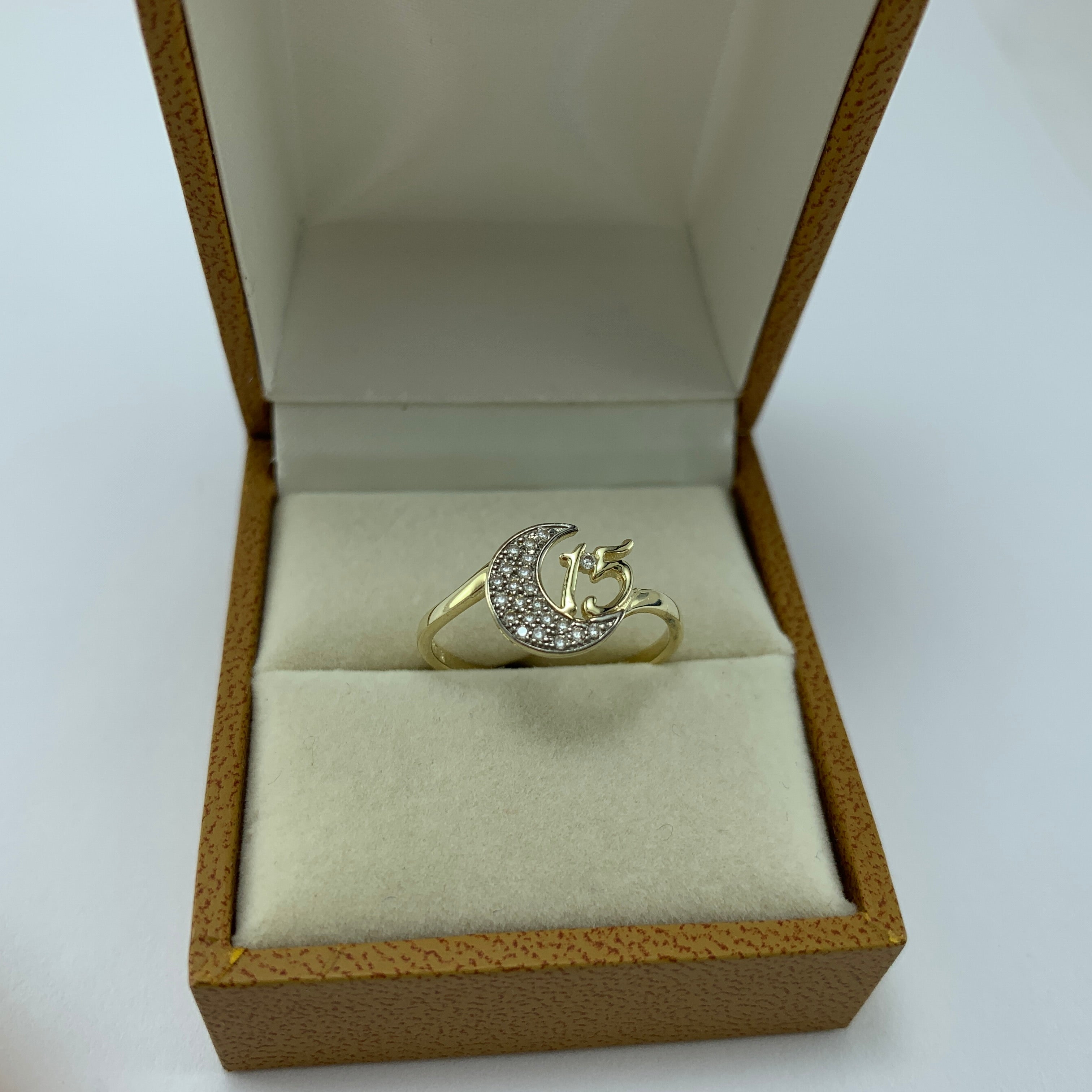 Anillo 10k XV años Luna Circonias