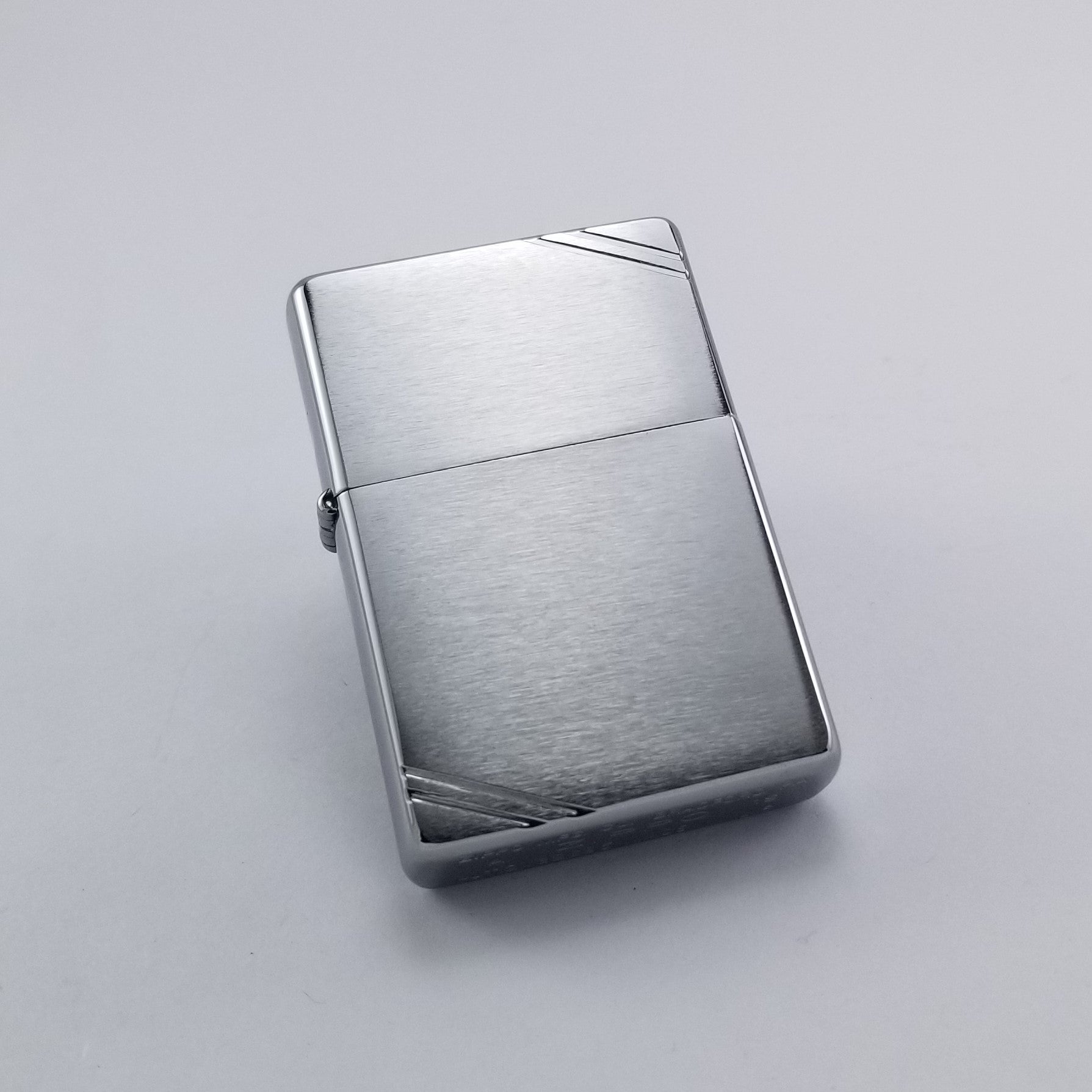 Encendedor Zippo MZ230