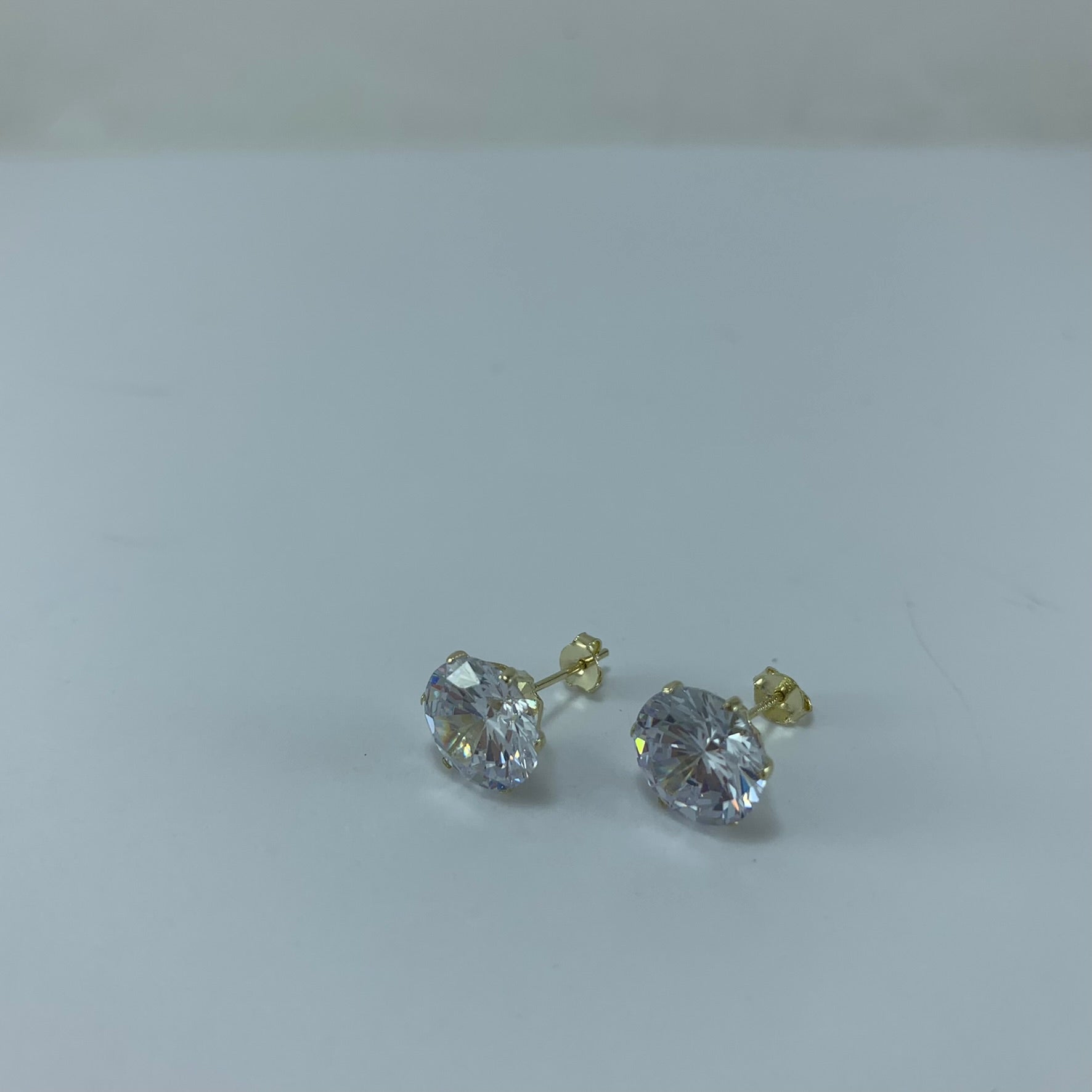 Broquel 10k circonia 9mm