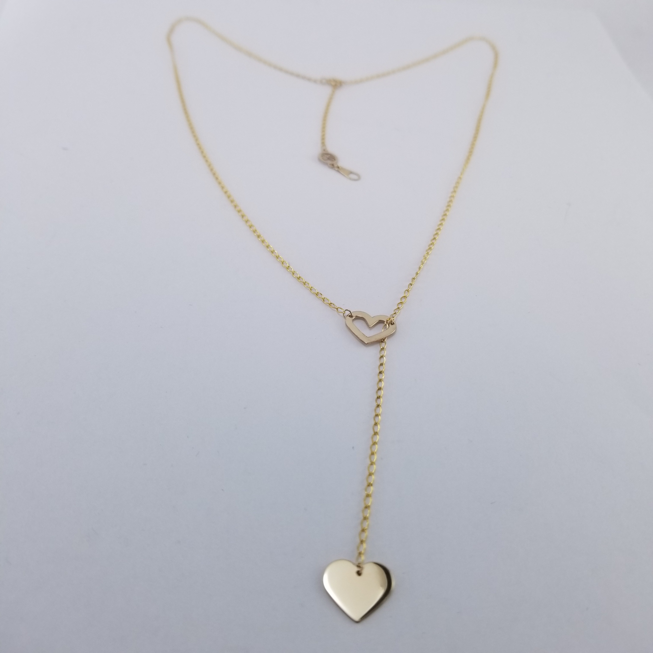 Gargantilla 10k Corazón corbatin plano