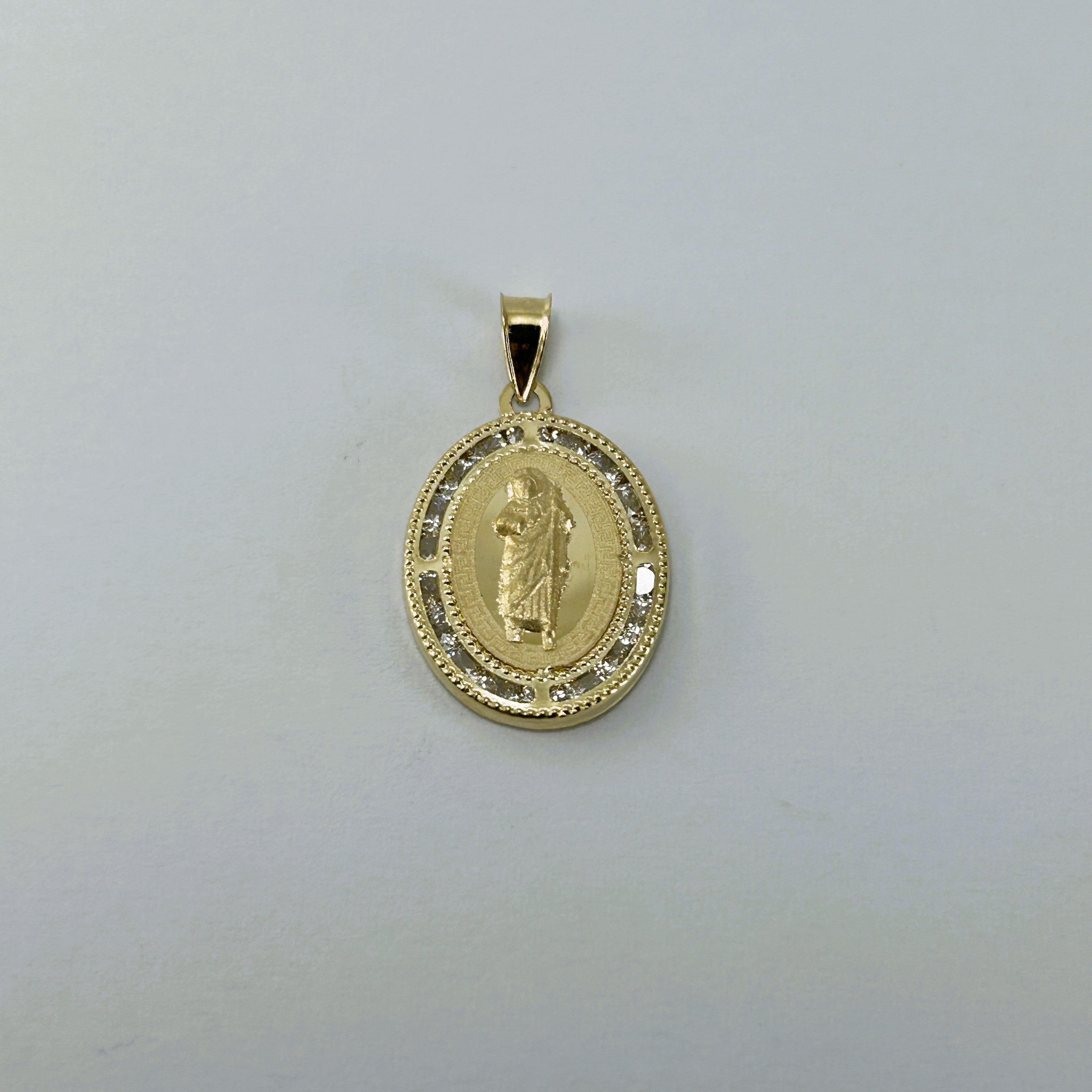 Medalla 10k San Judas Tadeo Oval Bisel circonias grecas 17x14mm