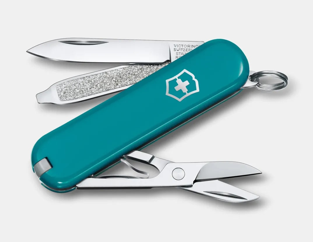 Navaja Victorinox Classic SD Mountain Lake 0.6223.23G