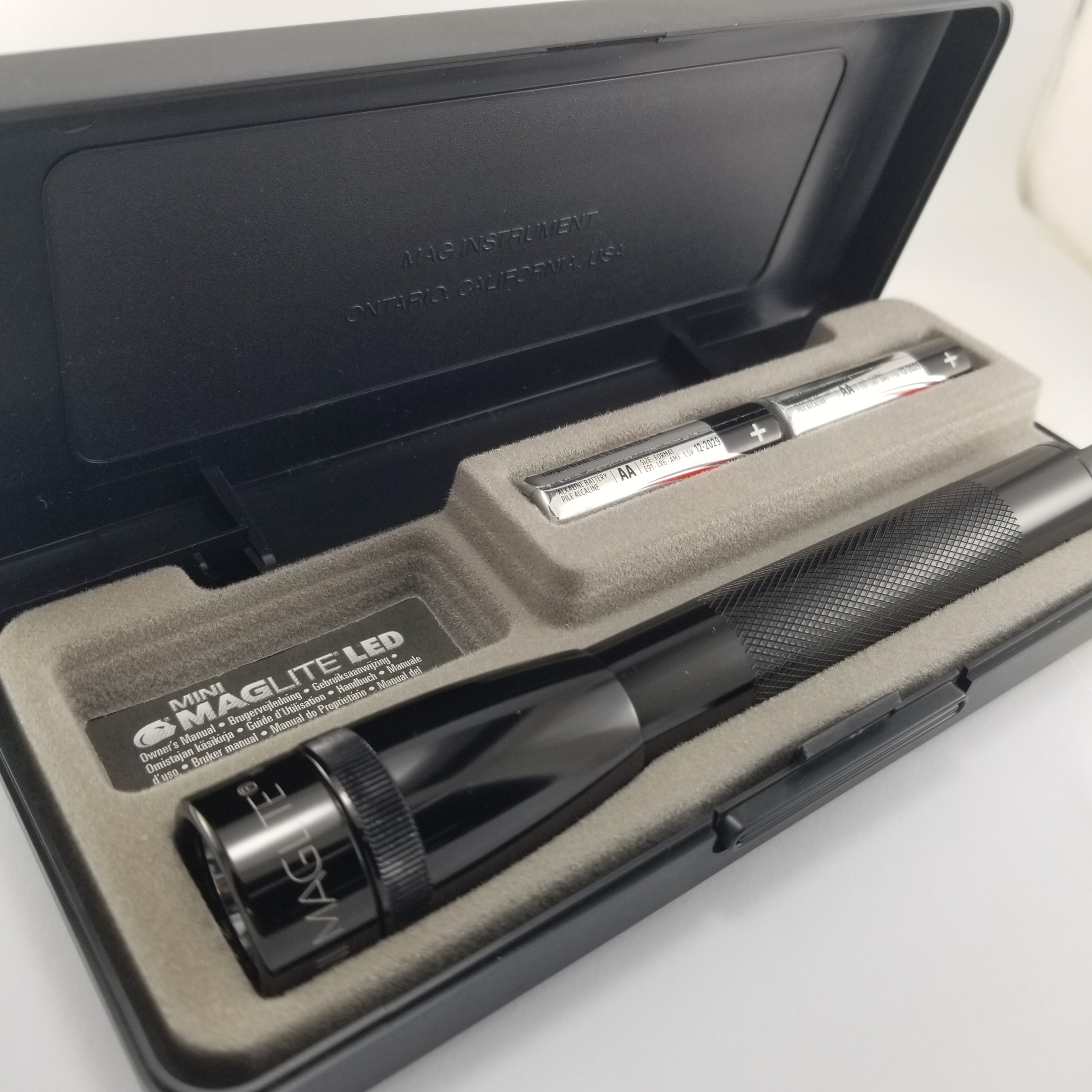 Linterna Mini Maglite Led 500457 2AA