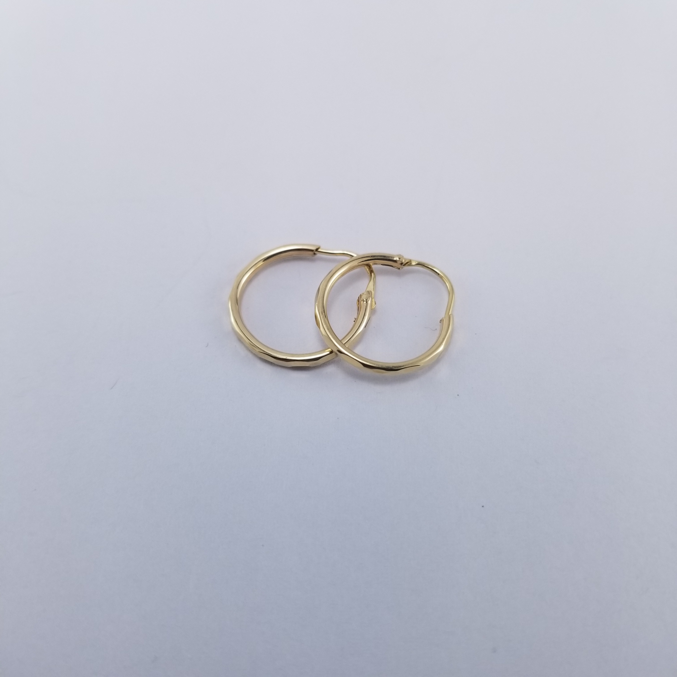 Arracada Tubular 10k Redonda Facetada 16mm