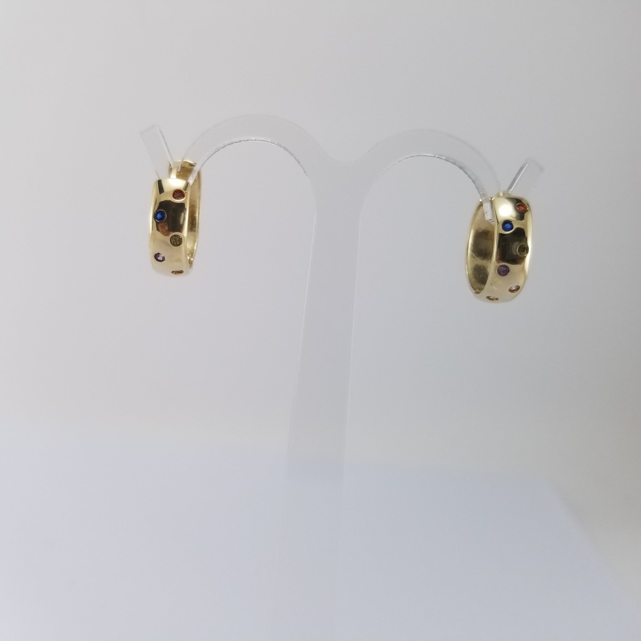 Arracadas huggie 10k Circonias Colores