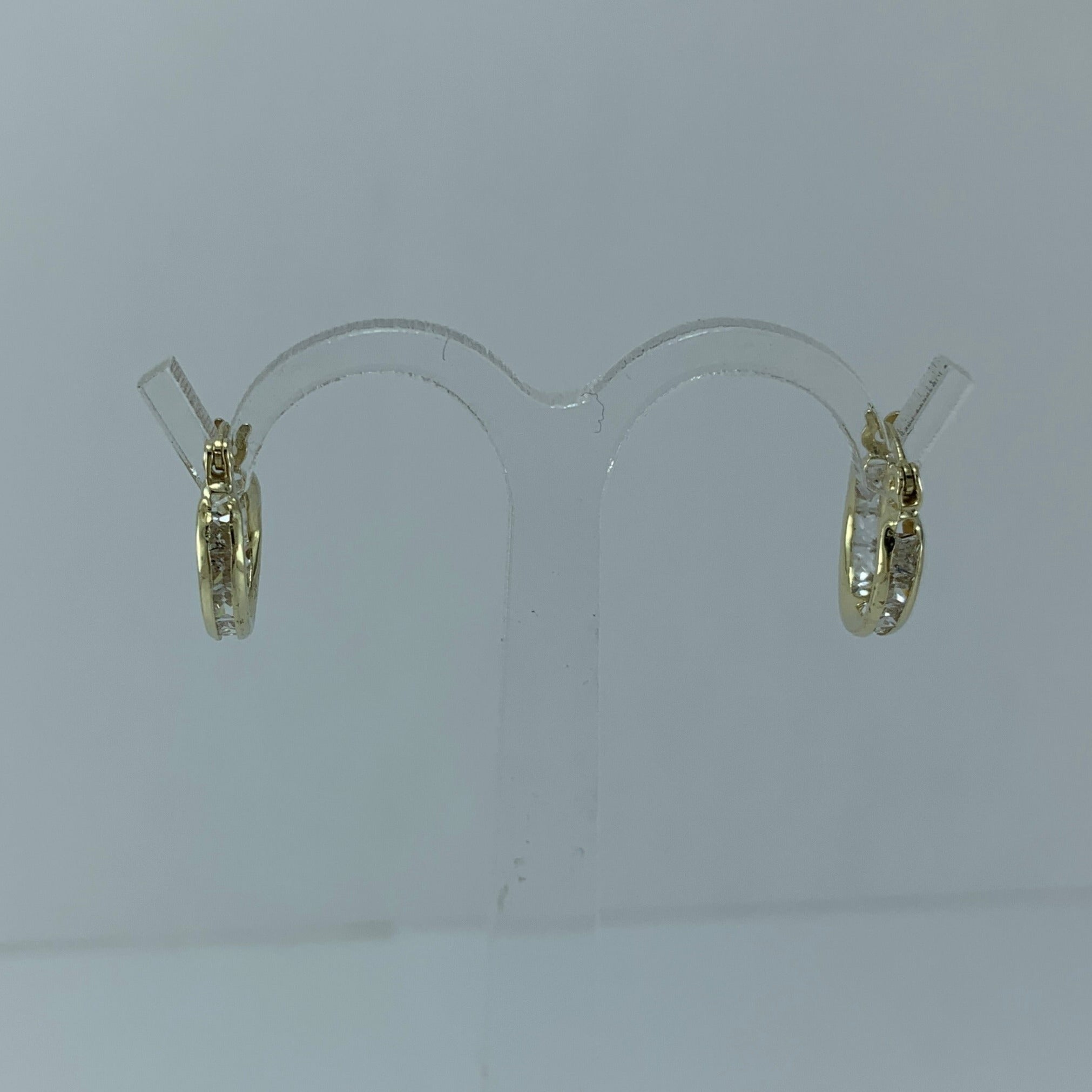 Arracada 10k Circonias biseladas 12x3mm