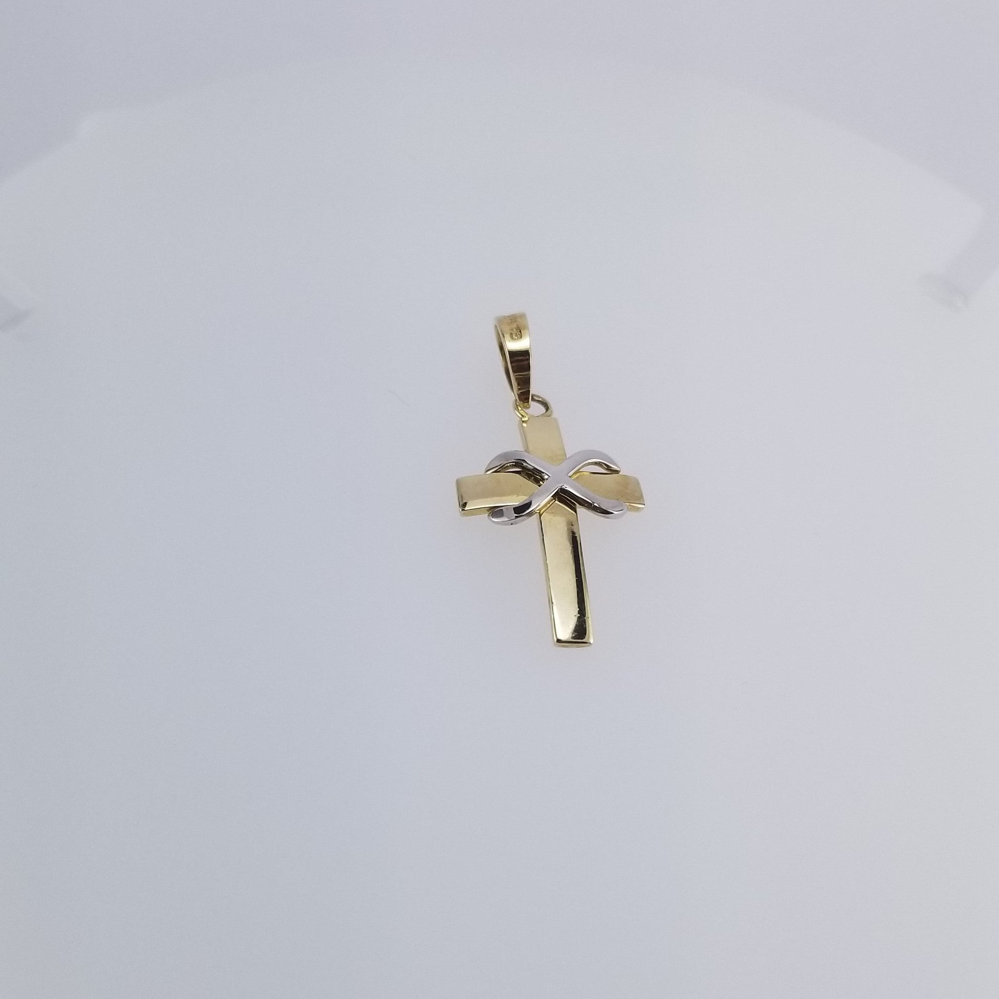 Cruz 10k Plana con Infinito Platinado