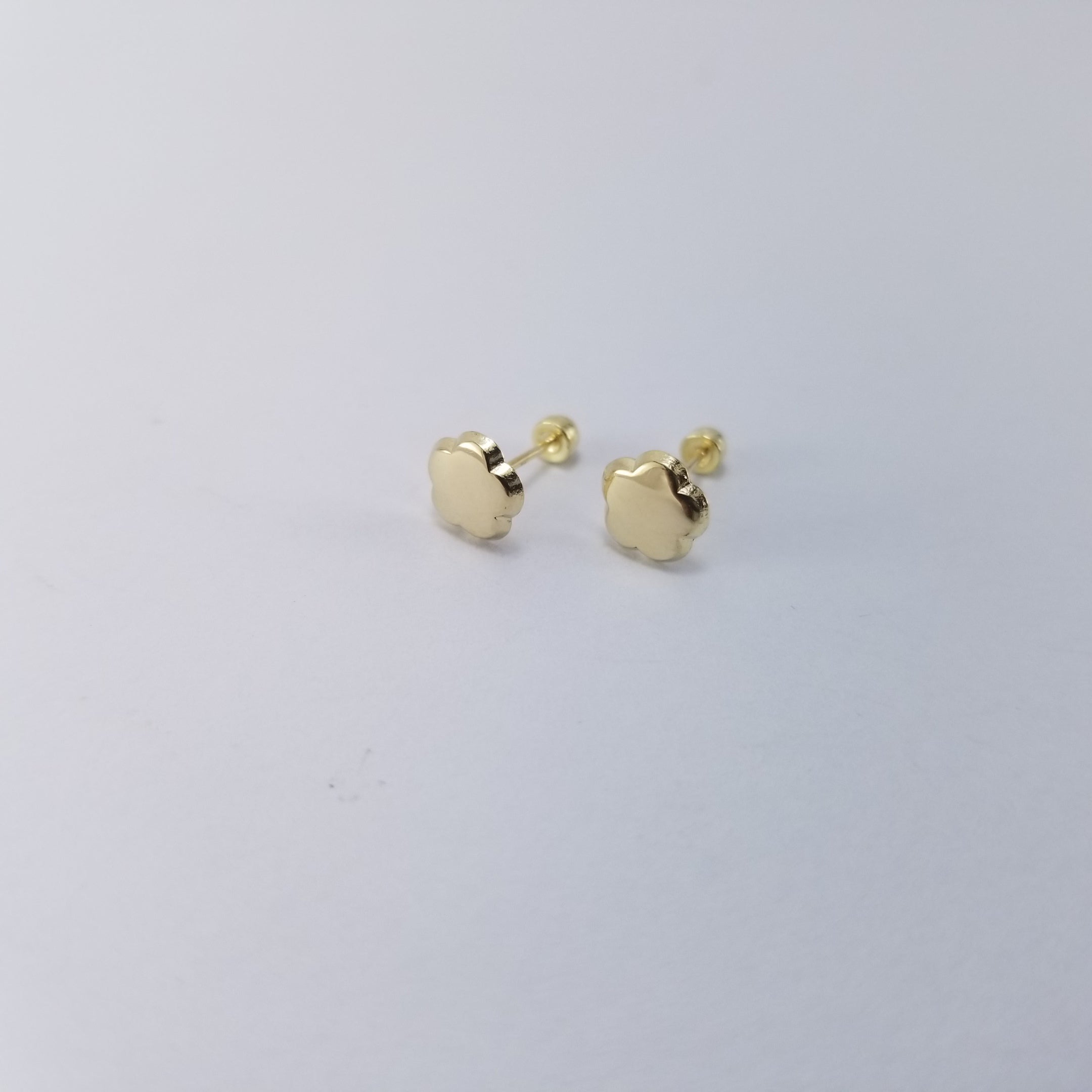 Broquel 10k Flor lisa Lustre 6mm