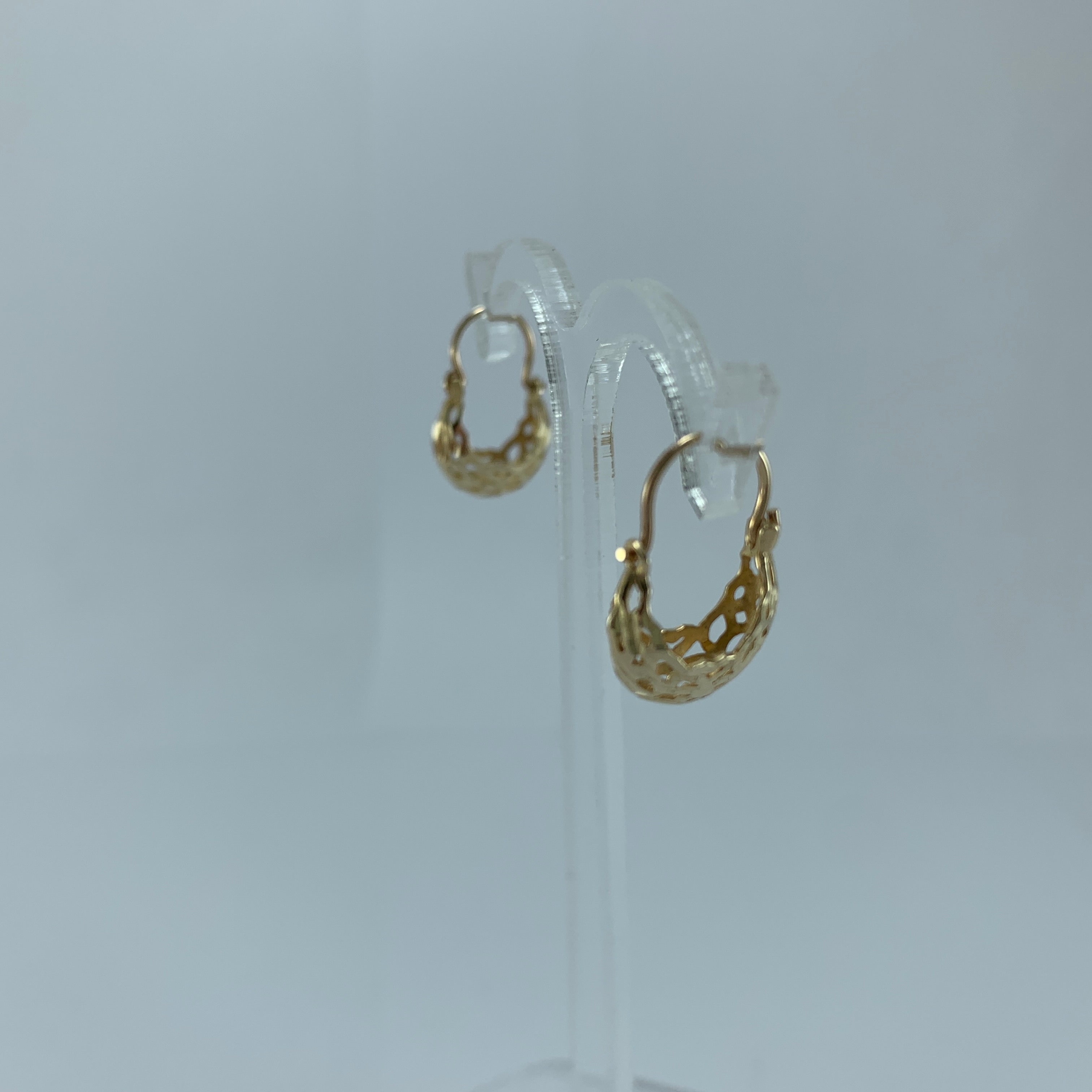 Arracada 10k Tipo canasta 12x15 mm