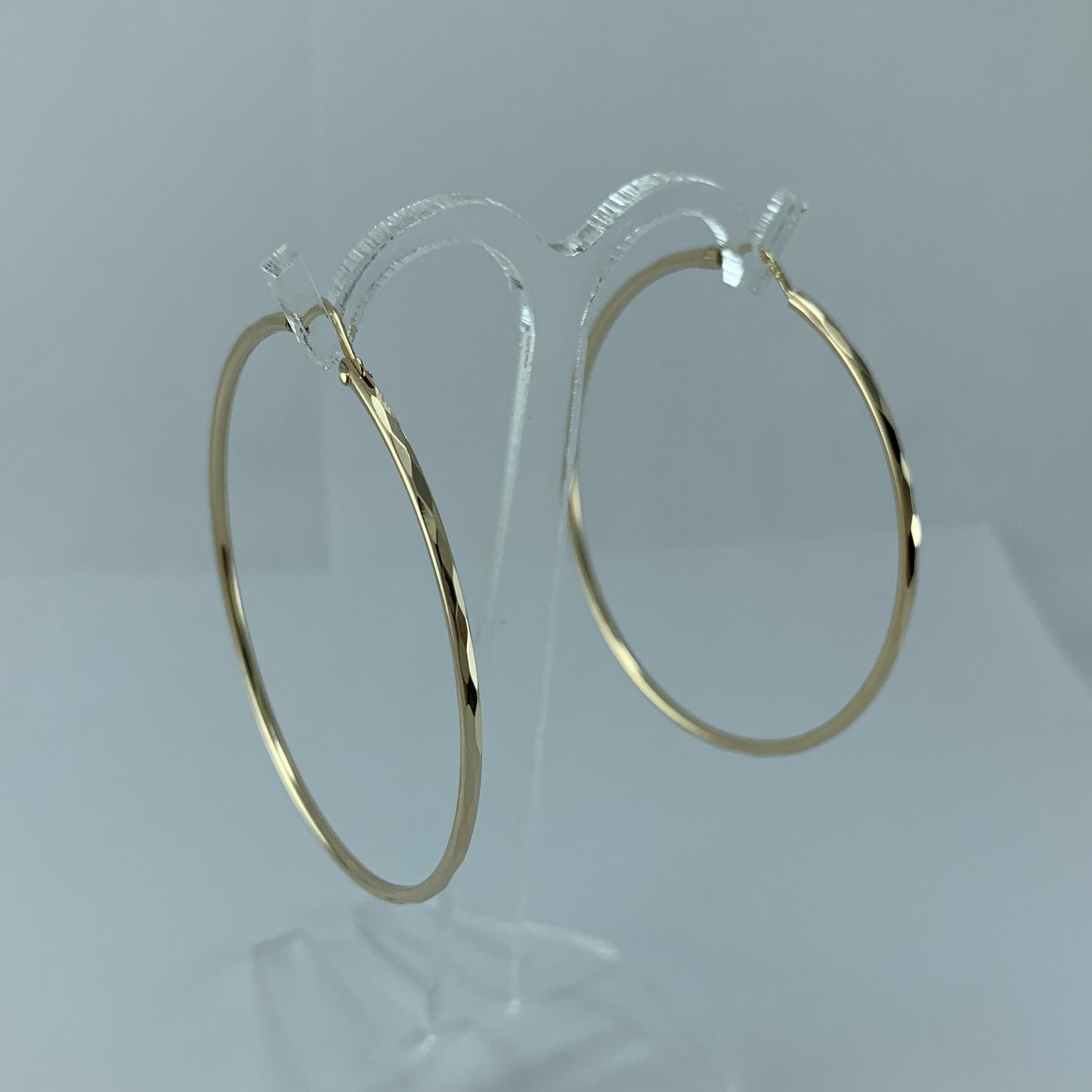 Arracada 10k Facetada Redonda 50 mm