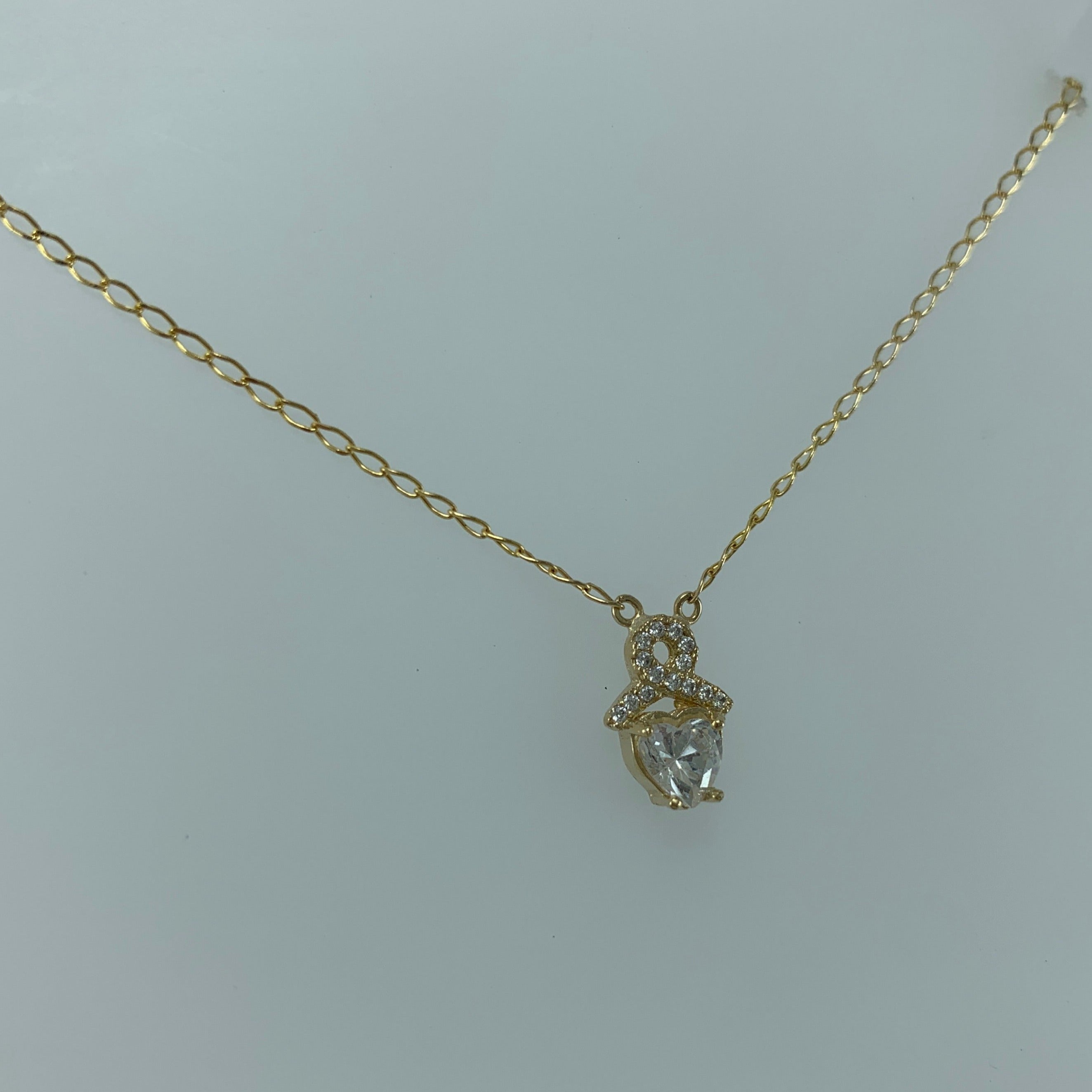 Gargantilla 10k  Circonias corazon