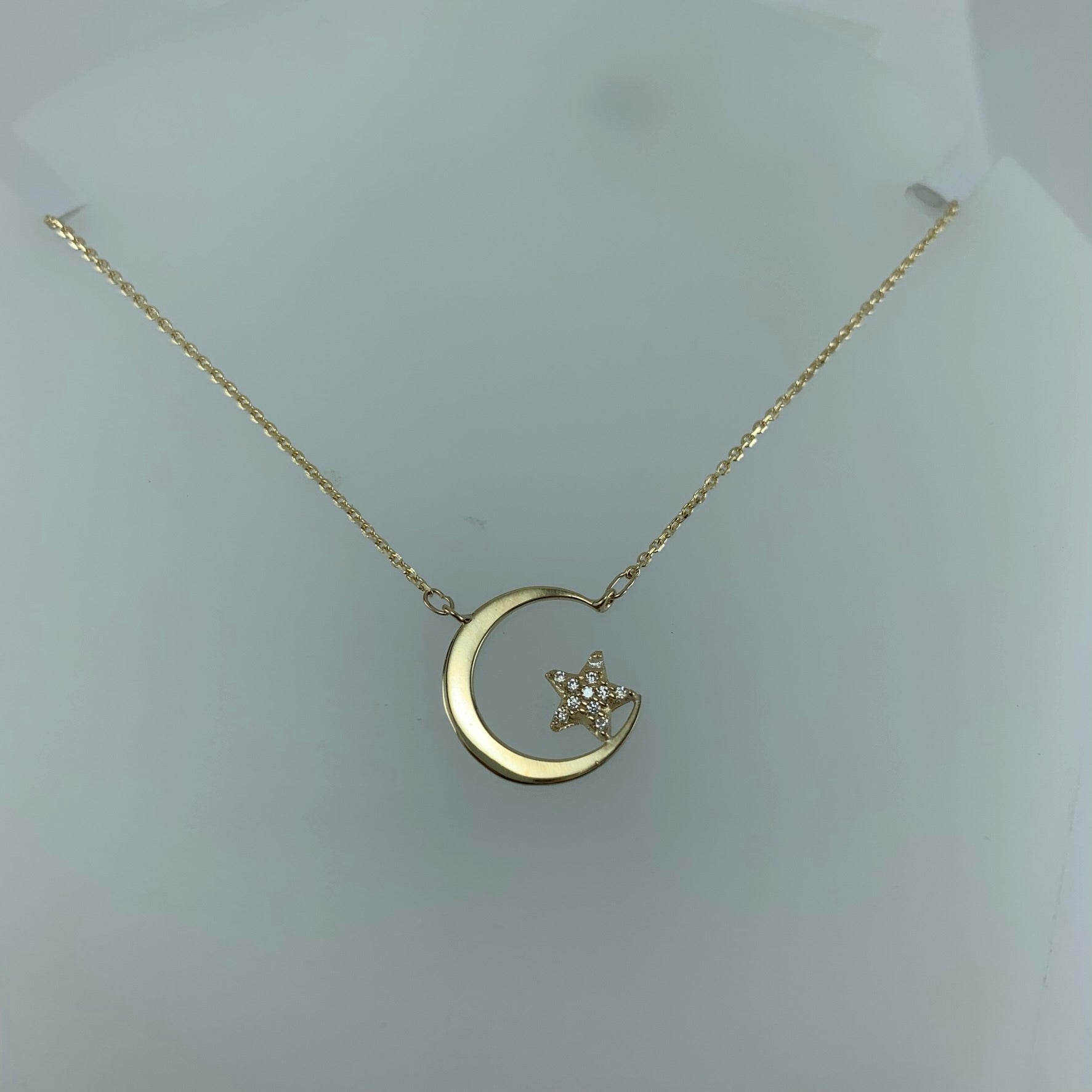 Gargantilla 10k  Luna con estrella circonia