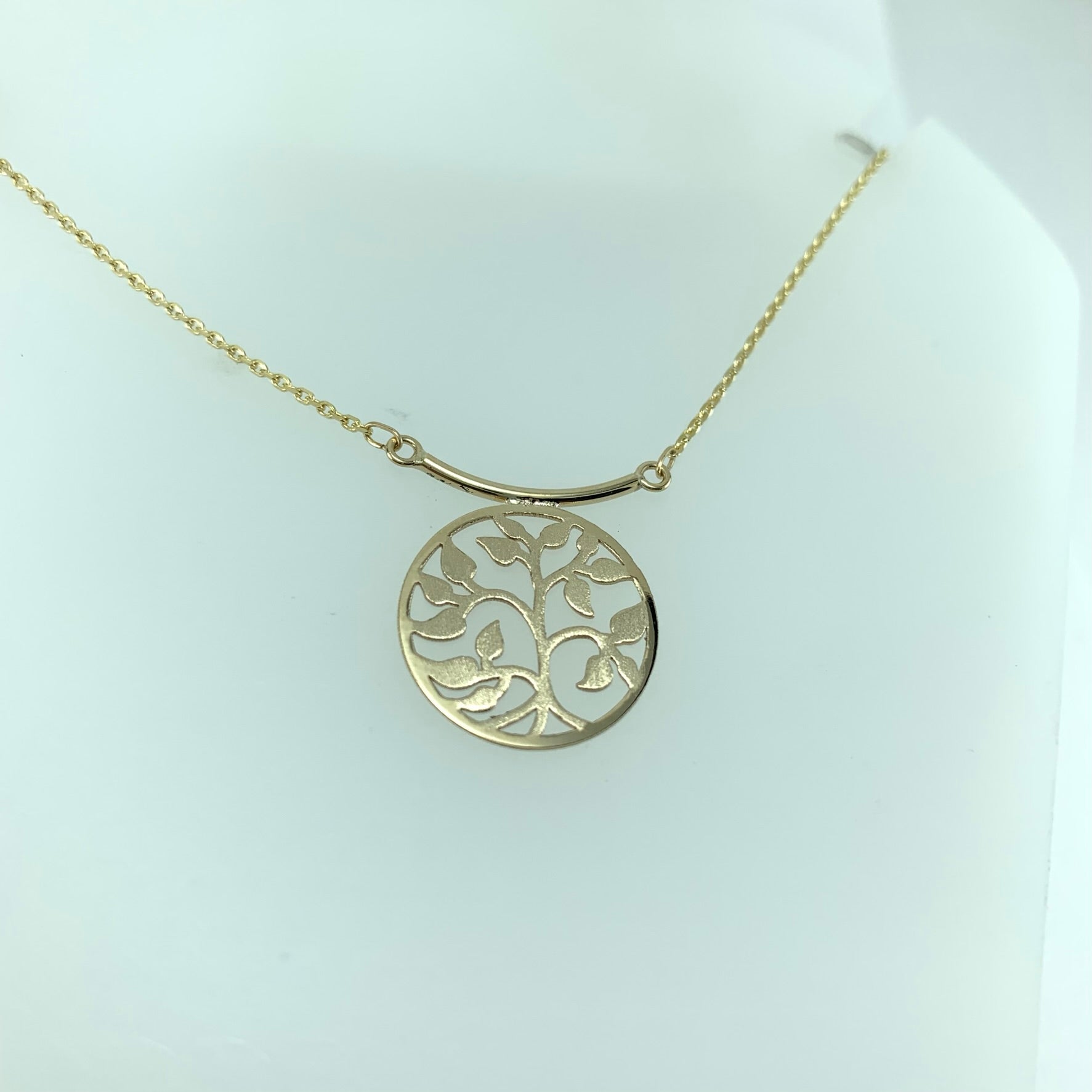 Gargantilla 10k  árbol de la vida