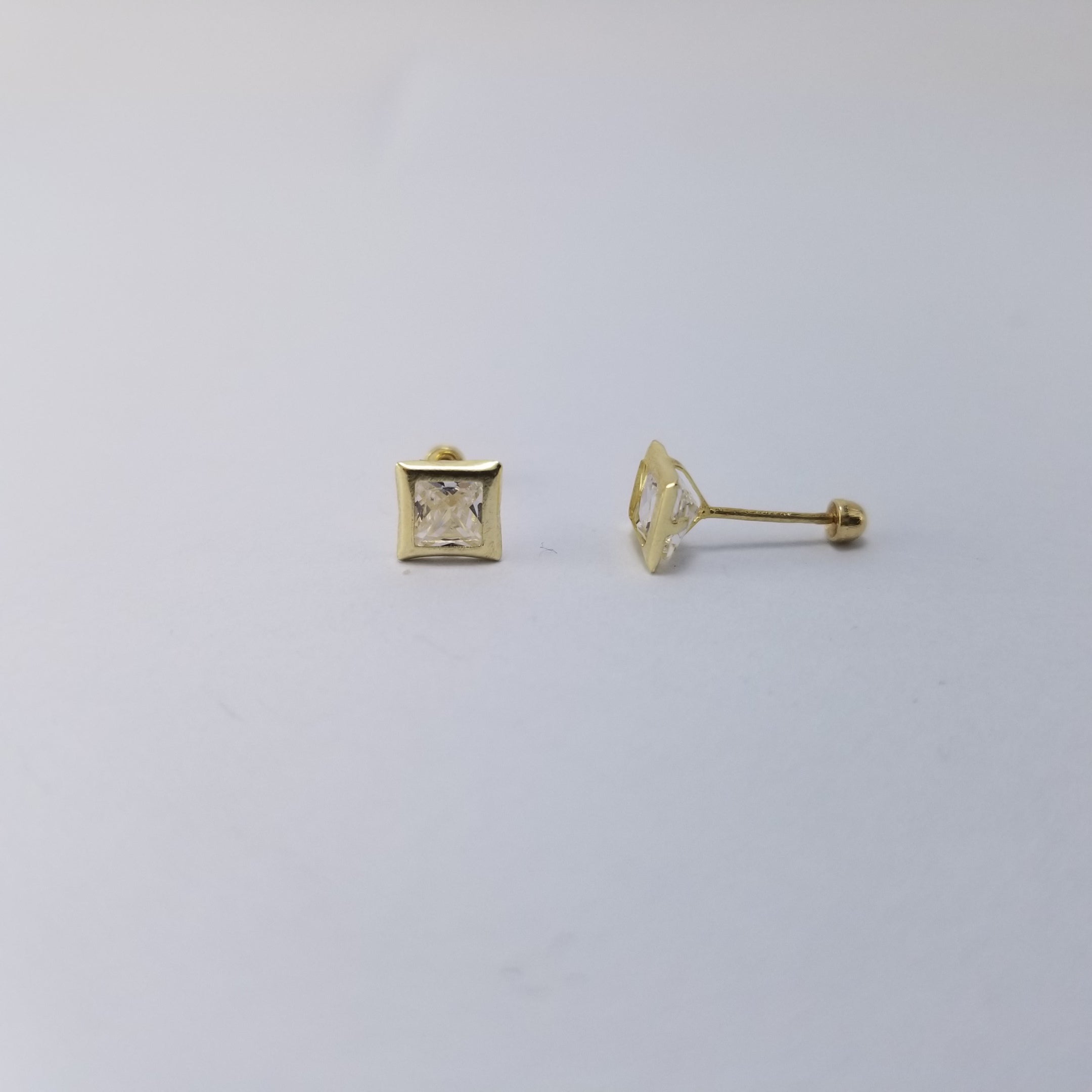 Broqueles 10k Biselado Cuadrado 5mm